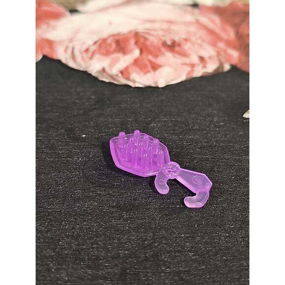 Mattel Barbie Accessory Bundle Purse Hairbrush Drink Four Pieces - Picture 6 of 7